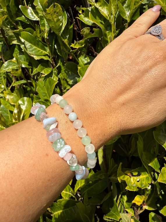 IVF and FERTILITY Support Crystal Healing Bracelet - Moonstone, Rose Quartz, Green Aventurine, Aquamarine and Clear Quartz
