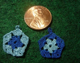5 Sided Granny Square Potholders Miniature Light Blue and Dark Blue Hand Crocheted  1-12 scale for doll house printers drawer kitchen
