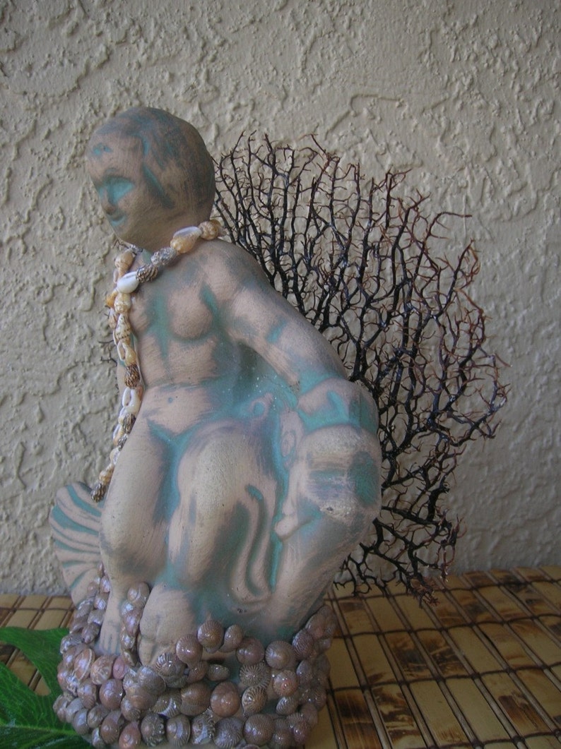 Prince Neptune Statue, Sea Fan Tropical Decor Florida Grouper Beach Decor image 2