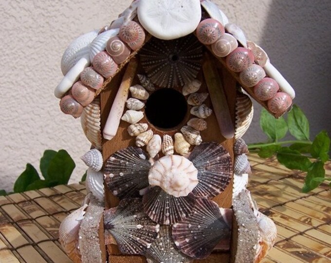 Wood BIRDHOUSE Decorated With Seashells - Etsy