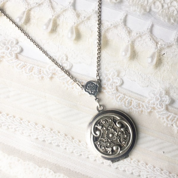 Keltischer Knoten Silber Medaillon Halskette - das ORIGINAL Silber KELTISCHER MEDAILLON - Schmuck von BirdzNbeez - Hochzeit Brautjungfern Geburtstagsgeschenk