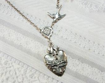 Silver Necklace - Silver Sacred Heart - Jewelry by BirdzNbeez