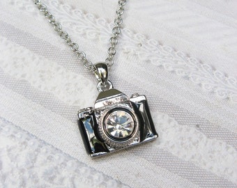 Camera Necklace - THE PHOTOGRAPHER  - Jewelry by BirdzNbeez - Wedding Birthday Bridesmaids Photographer Gift