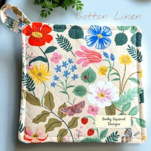 Rifle Paper Co. Strawberry Fields Pot Holder: Handmade Cotton Linen Kitchen Decor