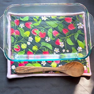 X-Large Hot Pad, Trivet, Raspberry, Fruit, quilted, thick, summer