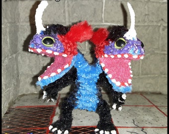 CLOWN ZWEIHEAD DRAGON -Pipe Cleaner Miniature