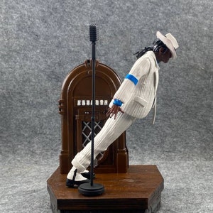 Michael Jackson 19cm  King Of Pop ( King of Pop ) Bust / Action Figure Desktop Decoration