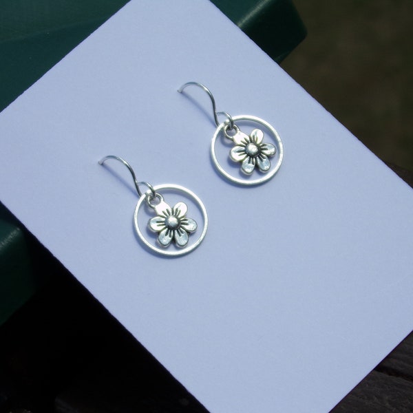 1/2" or 1" hoop choice Tiny Floral Flower Daisy Garden Silver Earrings Sterling silver ear wires Bohemian Botanical Geometric Art deco gift
