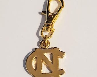 NORTH CAROLINA CHARM Gold Tone Zipper Pull for Purse Wallet Jeans Backpack Tote Bag or Pet Cat Dog Collar Jewelry Charm Cell Phone Clip On