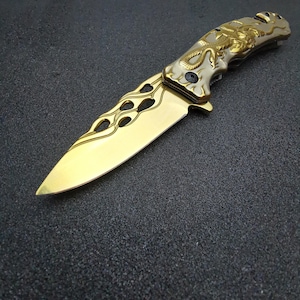 Golden Dragon Folding Pocket Knife for Men – Tactical Blade with Skull Design, Outdoor Utility Tool, Unique Collectible Gift