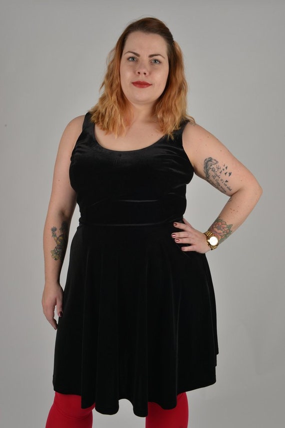 velvet dress size 22