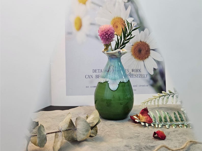 Unique Handmade Green Mini Ceramic Flower Vase - Gift for Vase Lovers one green(E)