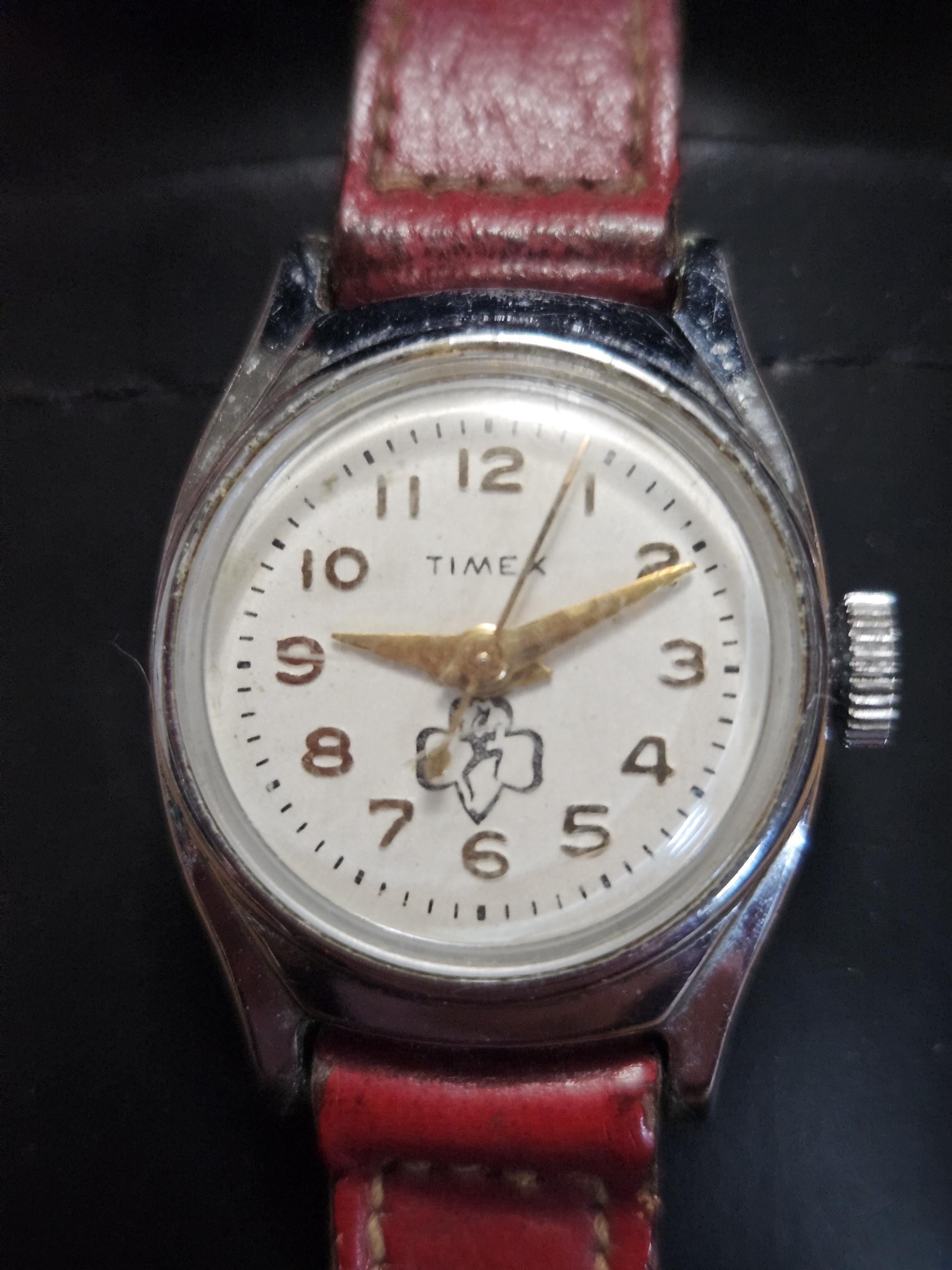 VINTAGE 1966 Timex Women\'s 24mm Manual Wind Silver Tone Girl Scouts Watch Vintage TIMEX Watch Womens Silver Tone Stainless Steel  main image 2