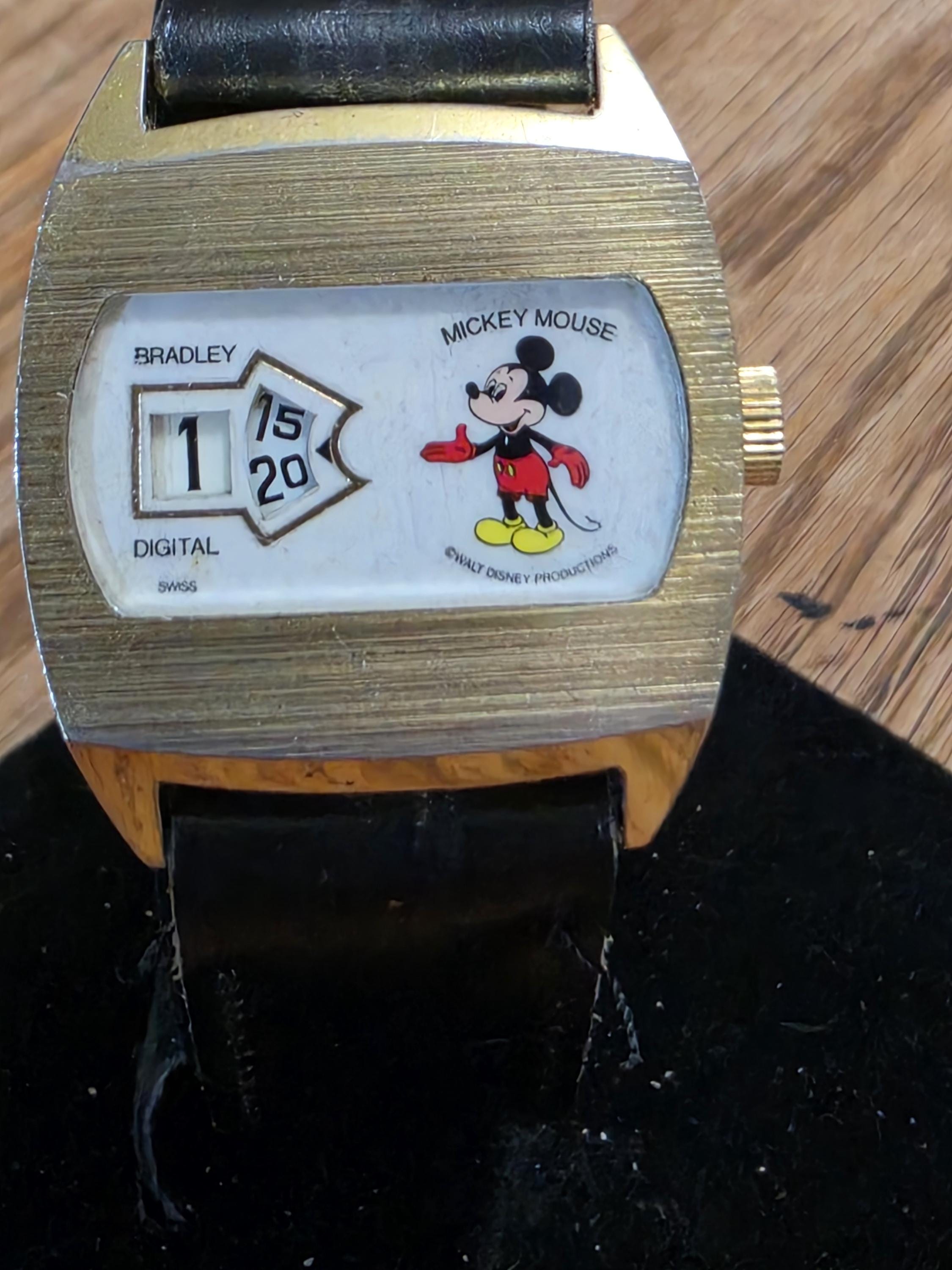 Bradley mickey mouse watch - Etsy 日本