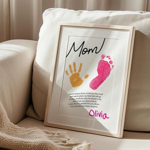 Muttertag Handabdruck Fußabdruck Gedicht druckbar, personalisiertes Geschenk für Mama vom Kind, DIY Mom Craft Andenken mit Unterschrift des Kindes