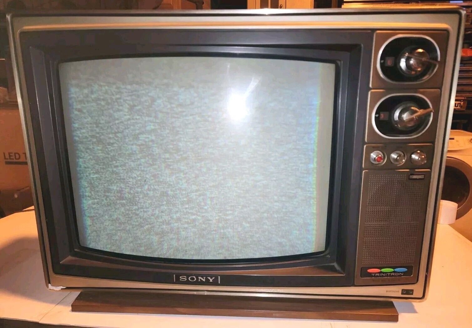 G*L様 SONY TRINITRON COLOR TV KV-10PR1 Sony KV-10PR1 | CRT Database