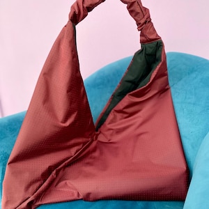 Bordeaux Colour Origami Bag with Lining - Triangle Tote Bag - Handmade bag - Japanese style shoulder bag