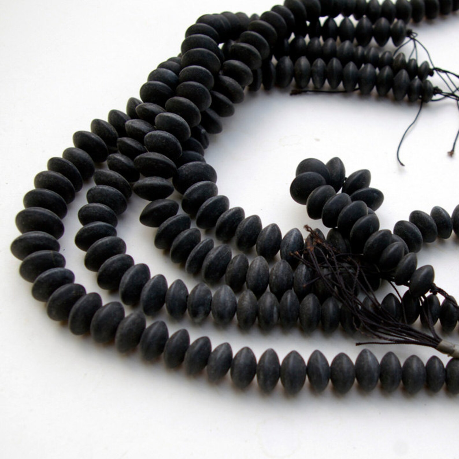 Graduated Roundelle Black Jade Bead Strand 1215mm Natural Etsy