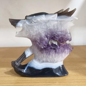Amethyst Agate Geode Wolf Sculpture: Crystal Skull Figurine