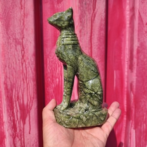 Green Jade Egypt Cat Sculpture, Home Decor, Crystal Cat, Crystal Cat, Handcrafted Crystal Gift, Crystal Decor, Crystal Animal, Egypt Culture