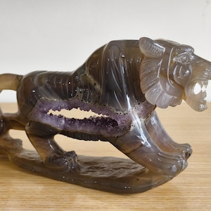 Amethyst Geode Agate Tiger Sculpture, Home Decor, Gifts For Friends, Crystal Animal Carving, Metaphysical Crystal Tiger, Healing Stone