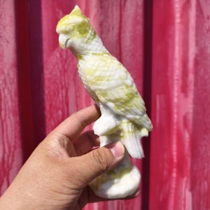 Hand Carved Lemon Jade Parrot Sculpture: Crystal Bird Figurine