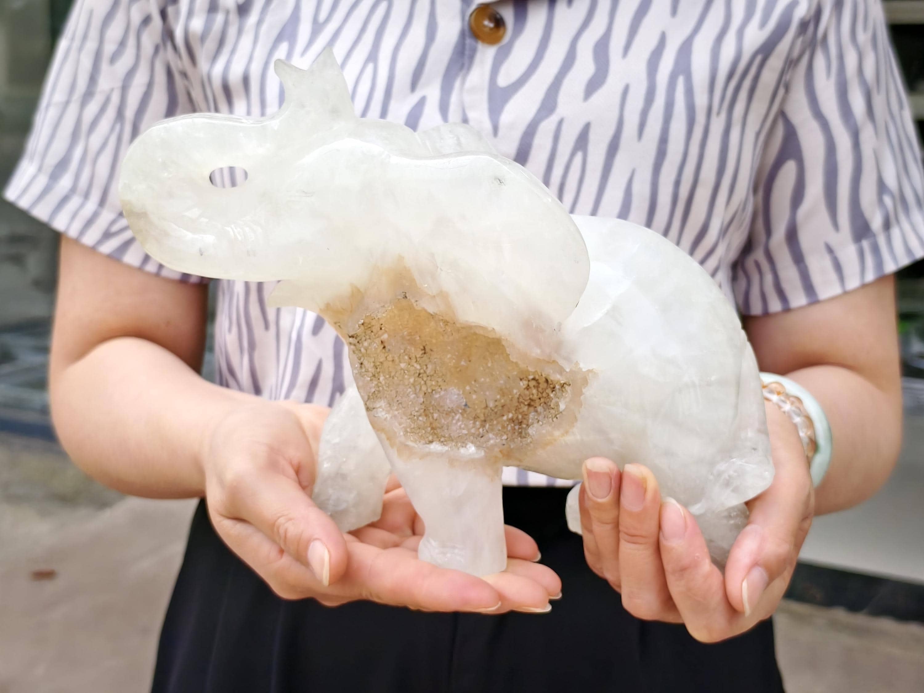 瑪瑙 ジオード 象の置物 天然瑪瑙ジオード象の置物：クリスタル動物装飾 - Etsy 日本