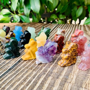 Hand-Carved Crystal Angel: Natural Gemstone Sculpture, Home Decor (1.2&#39;&#39;)