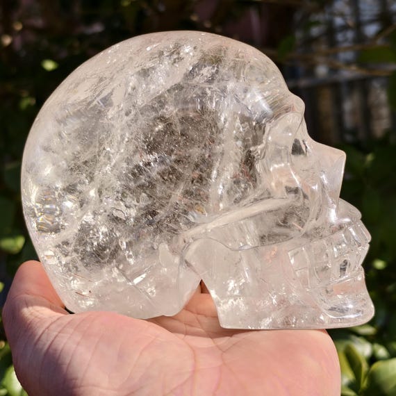 Natural Clear Quartz Skull Figurine, Crystal Skull Carvings