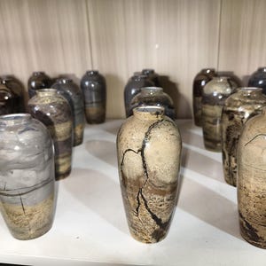 Handmade Painting Stone Crystal Bottle: Rustic Home Decor