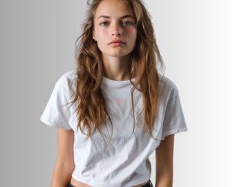 Live. Woman Crop T-Shirt