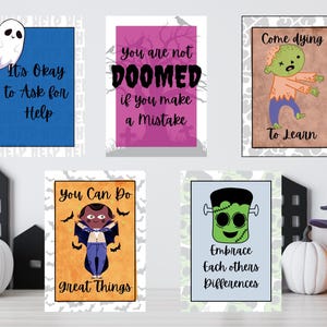 ハロウィーンをテーマにした 5 つの漫画ポスターの印刷物 - ホームスクールの教室を刺激する肯定 - ハロウィーンの子供の壁アート装飾 - 教師の装飾