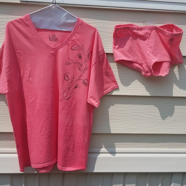 BRAND NEW just made-Women's or Teen Sporty Sexy 2-piece V-Neck Tee Shirt PJs/Loungewear/Beachwear with Matching Boy Shorts/Coral