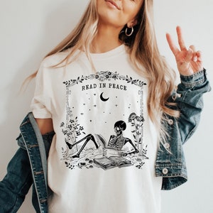 Read in Peace t-shirt, Skeleton Book Shirt, Skeleton Reading t-shirt, Book Lover Halloween, iprintasty Halloween, Bookish Halloween shirt