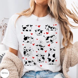 Cute Cow Love T-Shirt, Funny Cow Shirt, Farm Animal Tee, Gifts for Animal Lovers, Cute Shirt for Cow Lovers, Cute Vintage Cow T-shirt