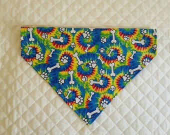 Dog Bandana Tie Dye Paws and Bones, Pet Accessories, Neckwear, Over the Collar