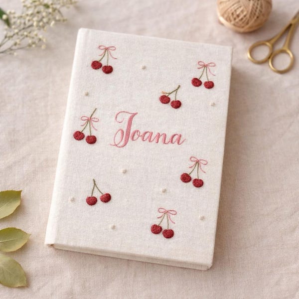 Diario personalizado con bordado floral a mano, cuaderno personalizado con bordado, cuaderno personalizado de 6 anillas, diario con margaritas, cuaderno de lino A5