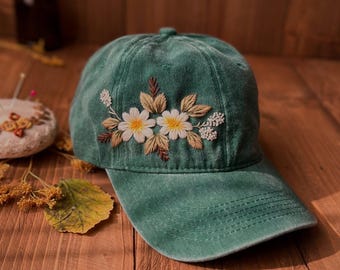 Custom Floral Embroidered Baseball Cap, Hand embroidered Cap, Daisy Hand Embroidered Cap, Custom Hat Embroidery, Gift For Her