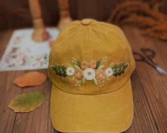 Custom Wide Form Floral Embroidered Baseball Cap, Solid Color Wide Form Hat, Hand Embroidered Daisy Cap, Personalized Name Hat, Gift for Her