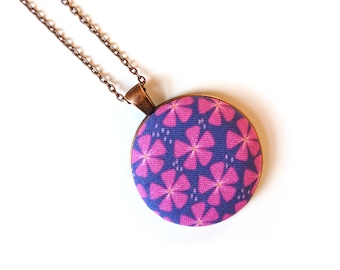 Mod magenta flowers handmade fabric necklace - pink and purple fabric button necklace - floral pendant necklace