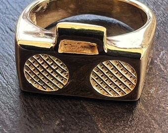 The Boombox Signet Ring