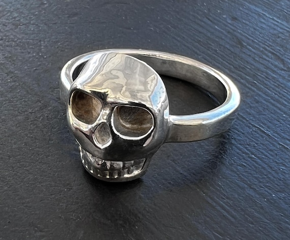 The Skull Ring