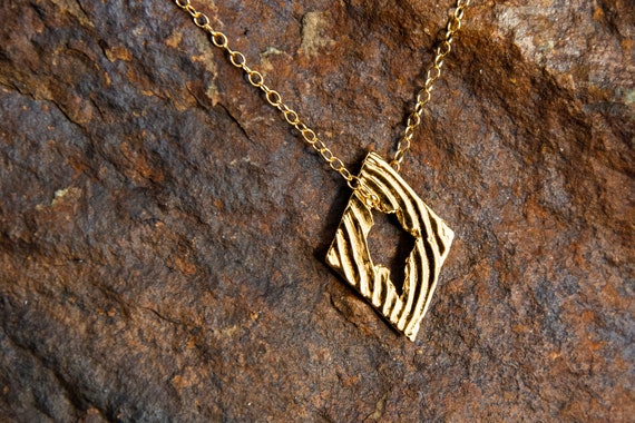 Cuttlebone Diamond Necklace