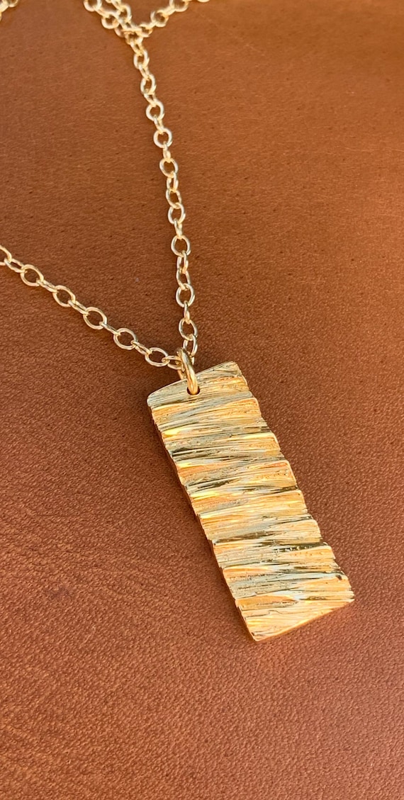 The Tree Bark Necklace