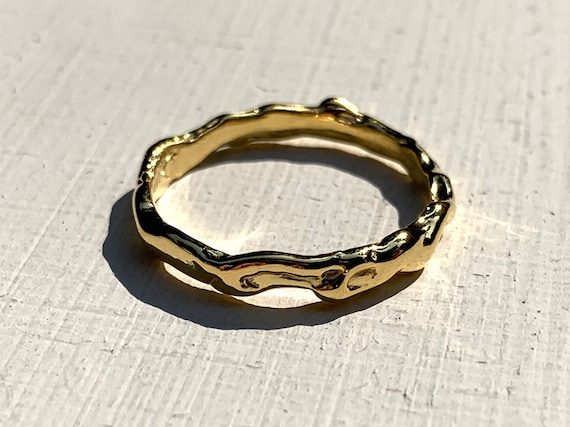 Thin River Ring