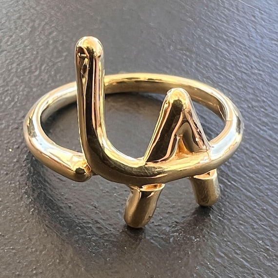 The handmade LA Ring