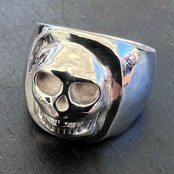 Skull Signet Ring