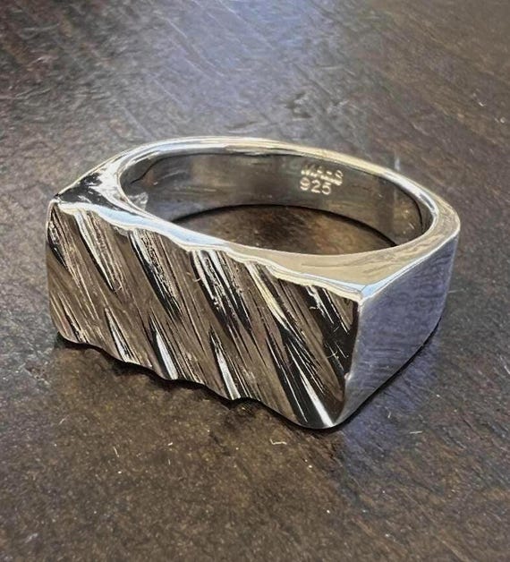 Sequoia Signet Ring