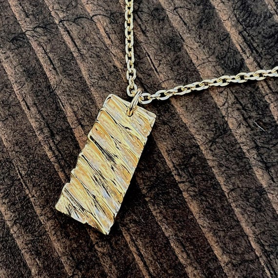 The Tree Bark Necklace