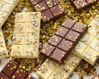 Krokante chocoladereep met pistache en kunafa | Nutella | Lotus | Karamel